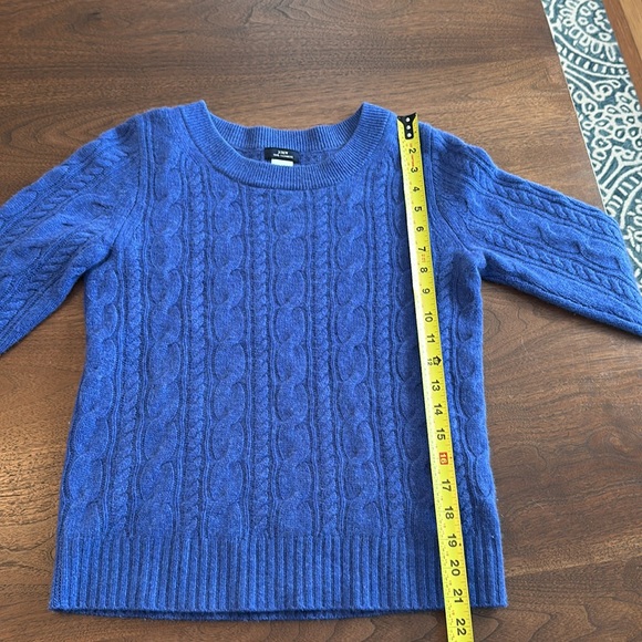 Sapphire blue J Crew Cashmere sweater with 3/4 sleeves - Picture 5 of 6